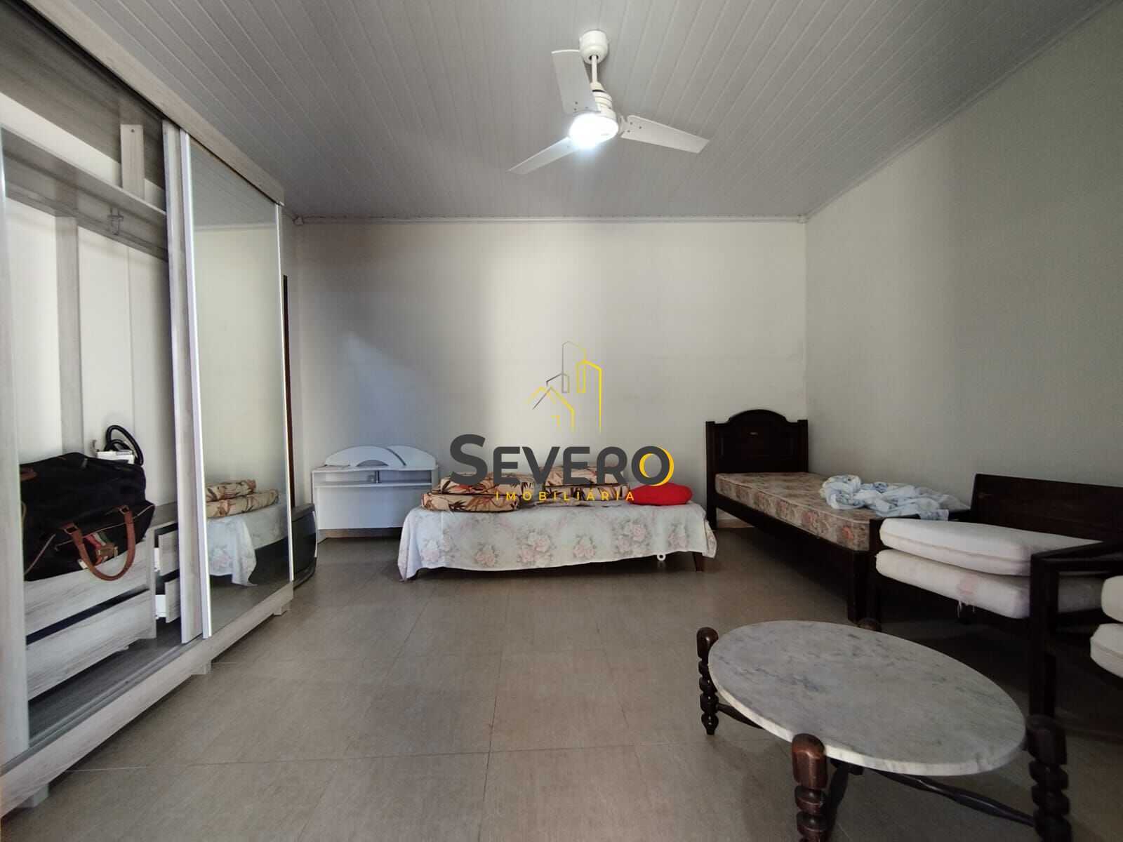 Casa à venda com 3 quartos, 360m² - Foto 15