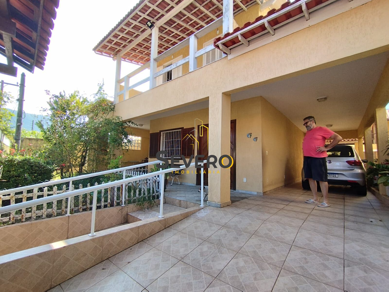 Casa à venda com 3 quartos, 360m² - Foto 4