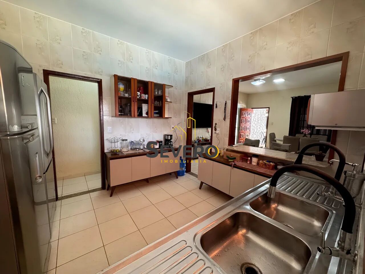 Casa à venda com 3 quartos, 280m² - Foto 11