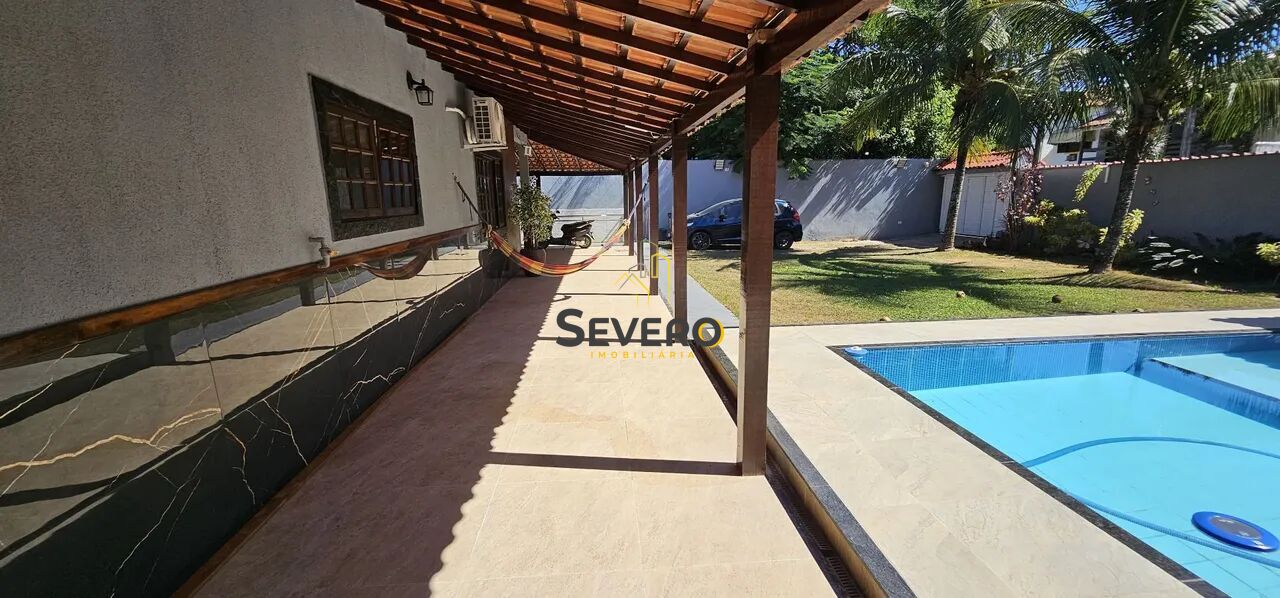 Casa à venda com 3 quartos, 280m² - Foto 4