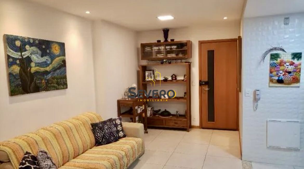 Apartamento à venda com 3 quartos, 95m² - Foto 2