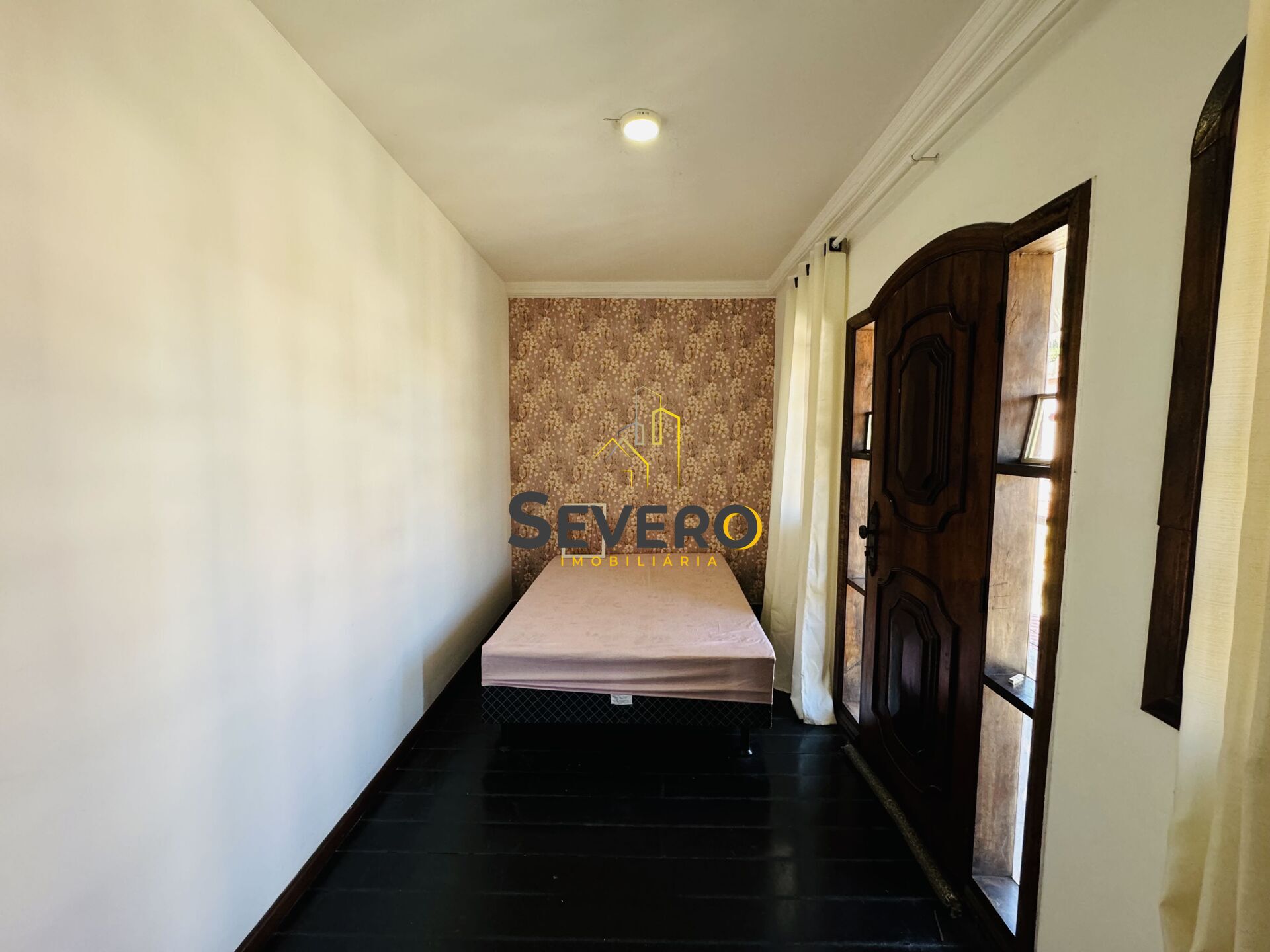 Casa à venda com 3 quartos, 250m² - Foto 13