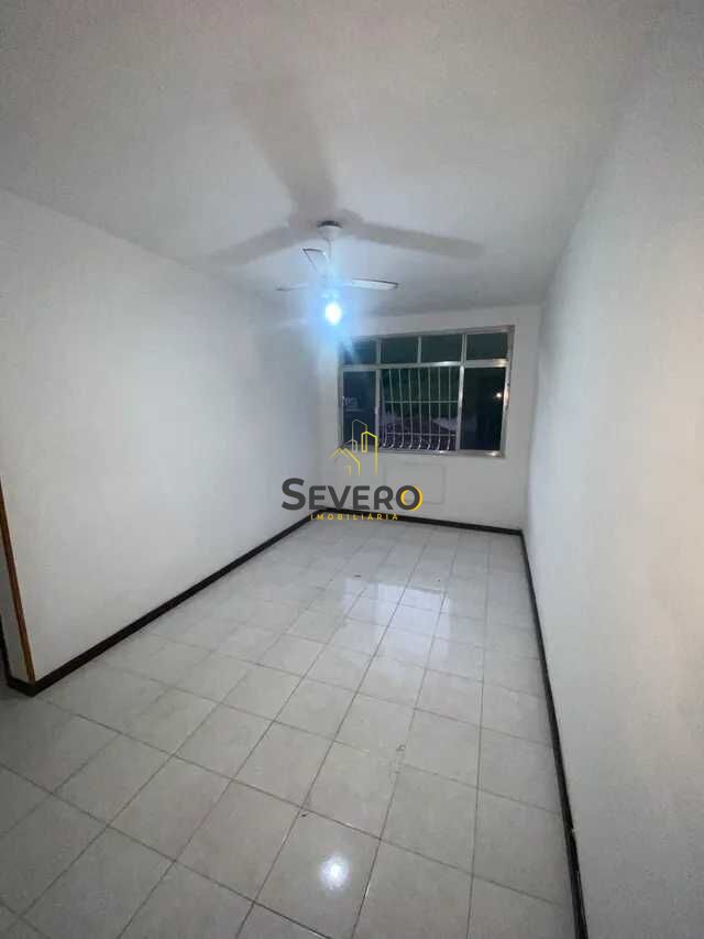 Apartamento à venda com 2 quartos, 59m² - Foto 2