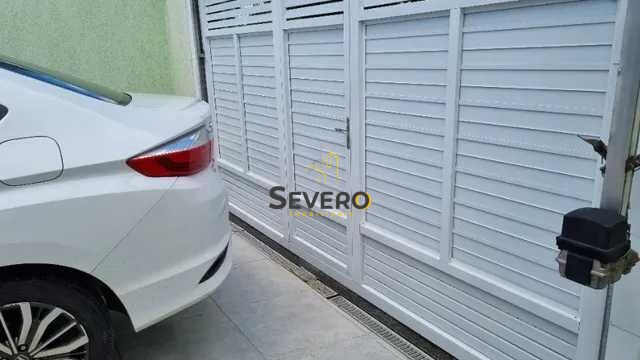 Casa à venda com 3 quartos, 111m² - Foto 2