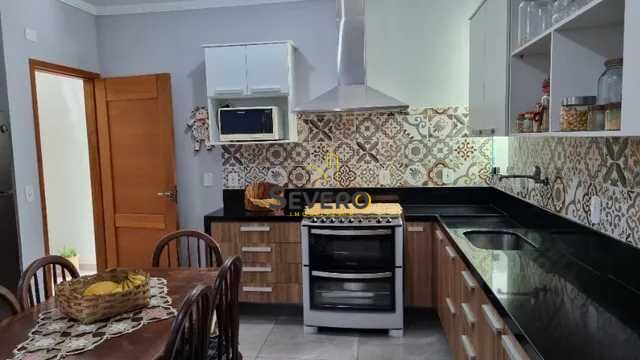 Casa à venda com 3 quartos, 111m² - Foto 7