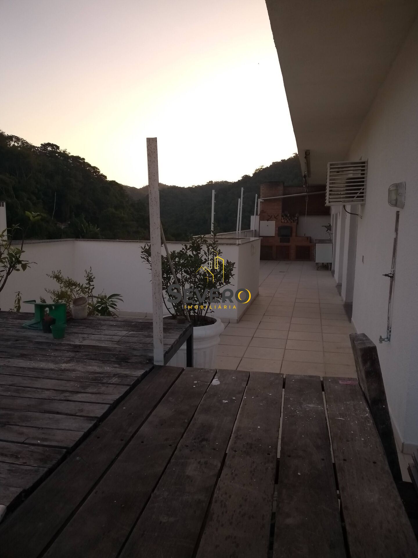 Cobertura à venda com 3 quartos, 150m² - Foto 13