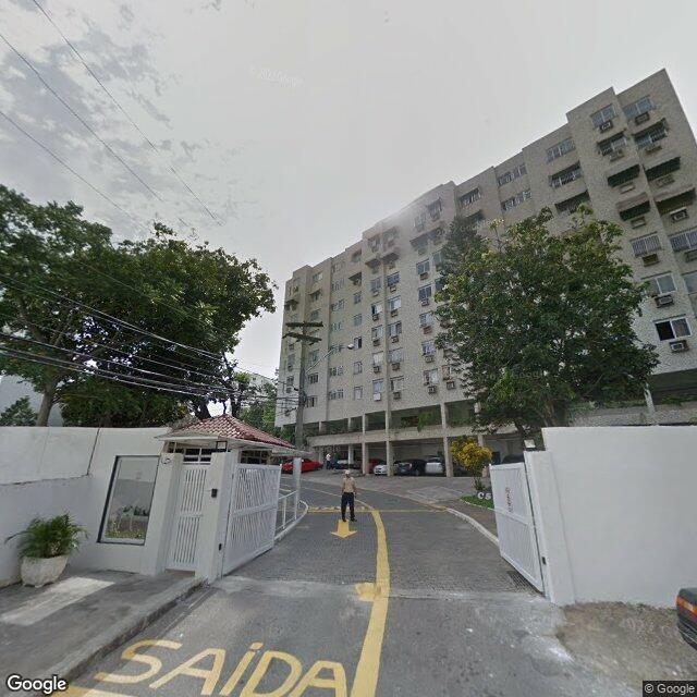 Imagem estática do "Street View" da localização