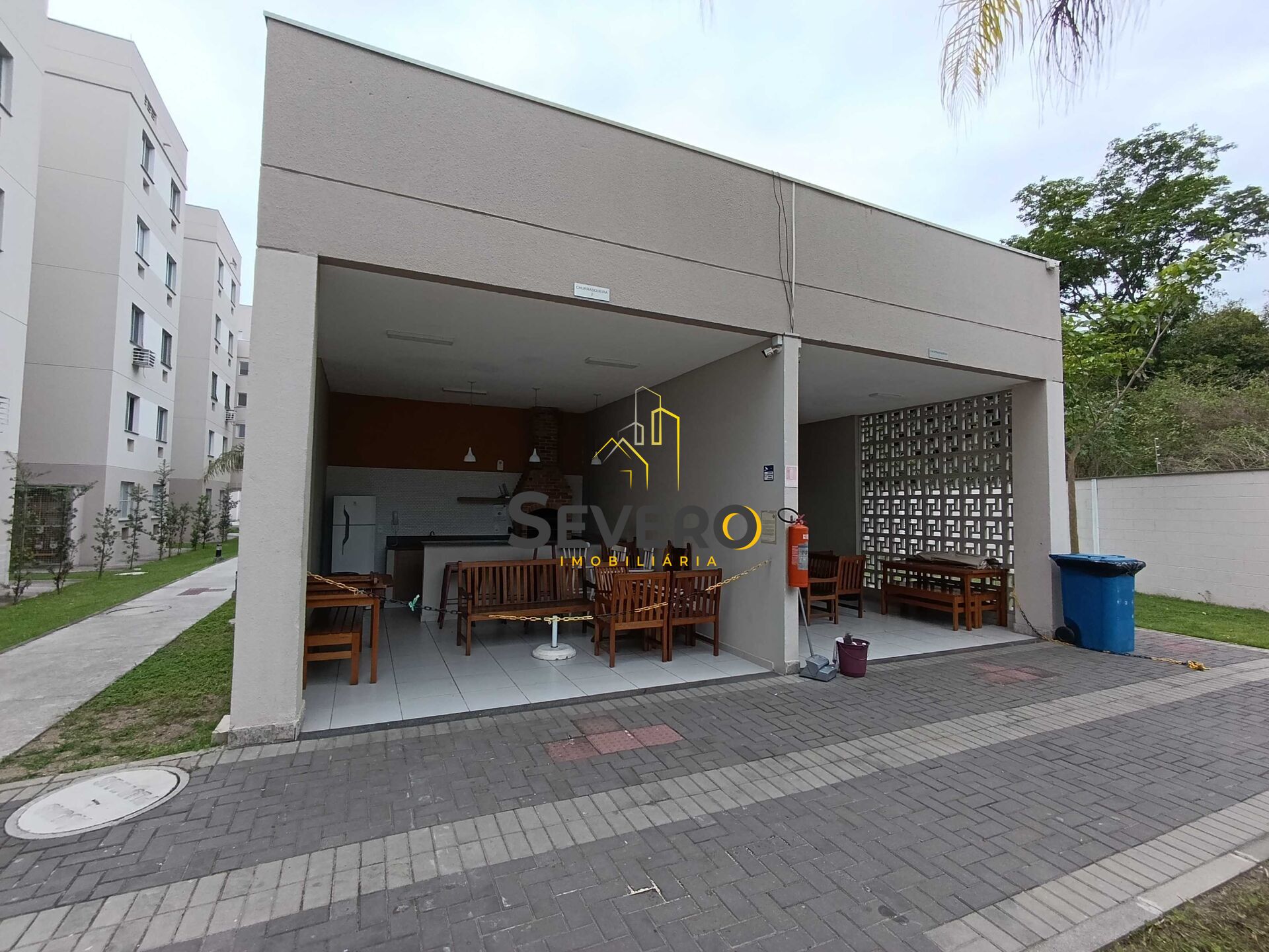 Apartamento à venda com 2 quartos, 55m² - Foto 12