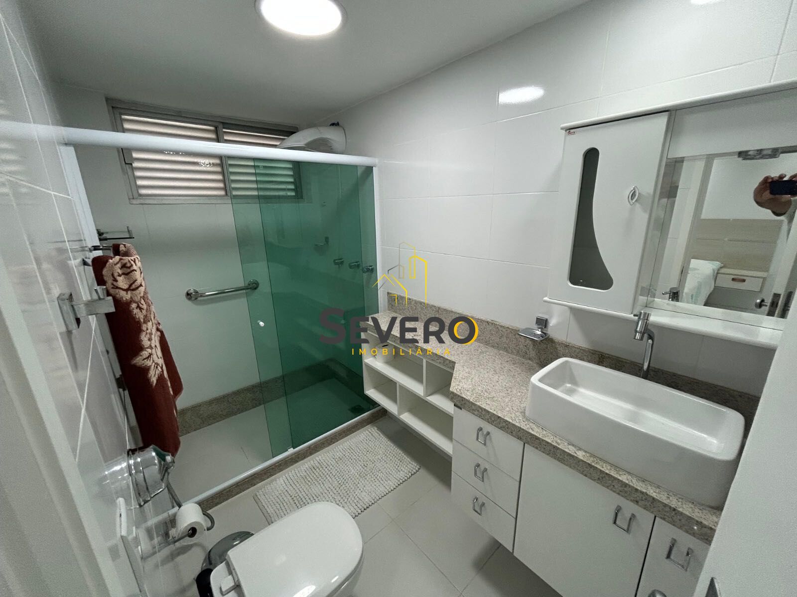 Apartamento à venda com 3 quartos, 160m² - Foto 9