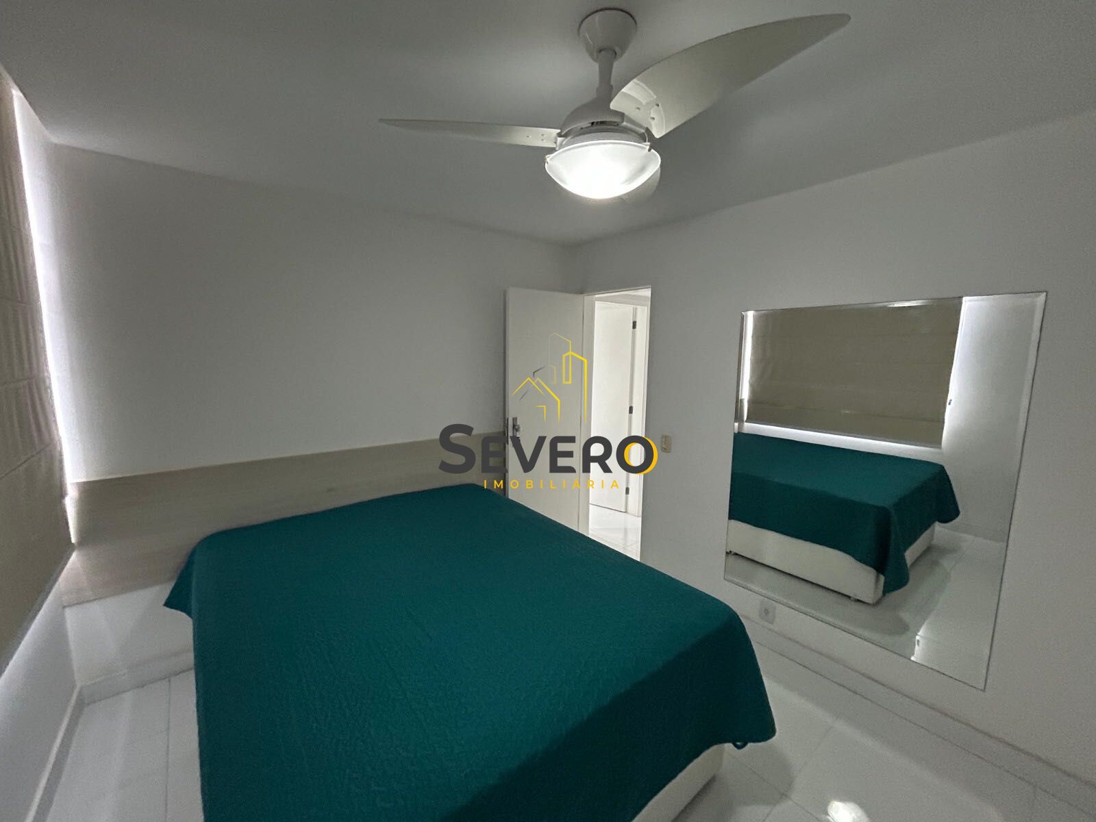 Apartamento à venda com 3 quartos, 160m² - Foto 12