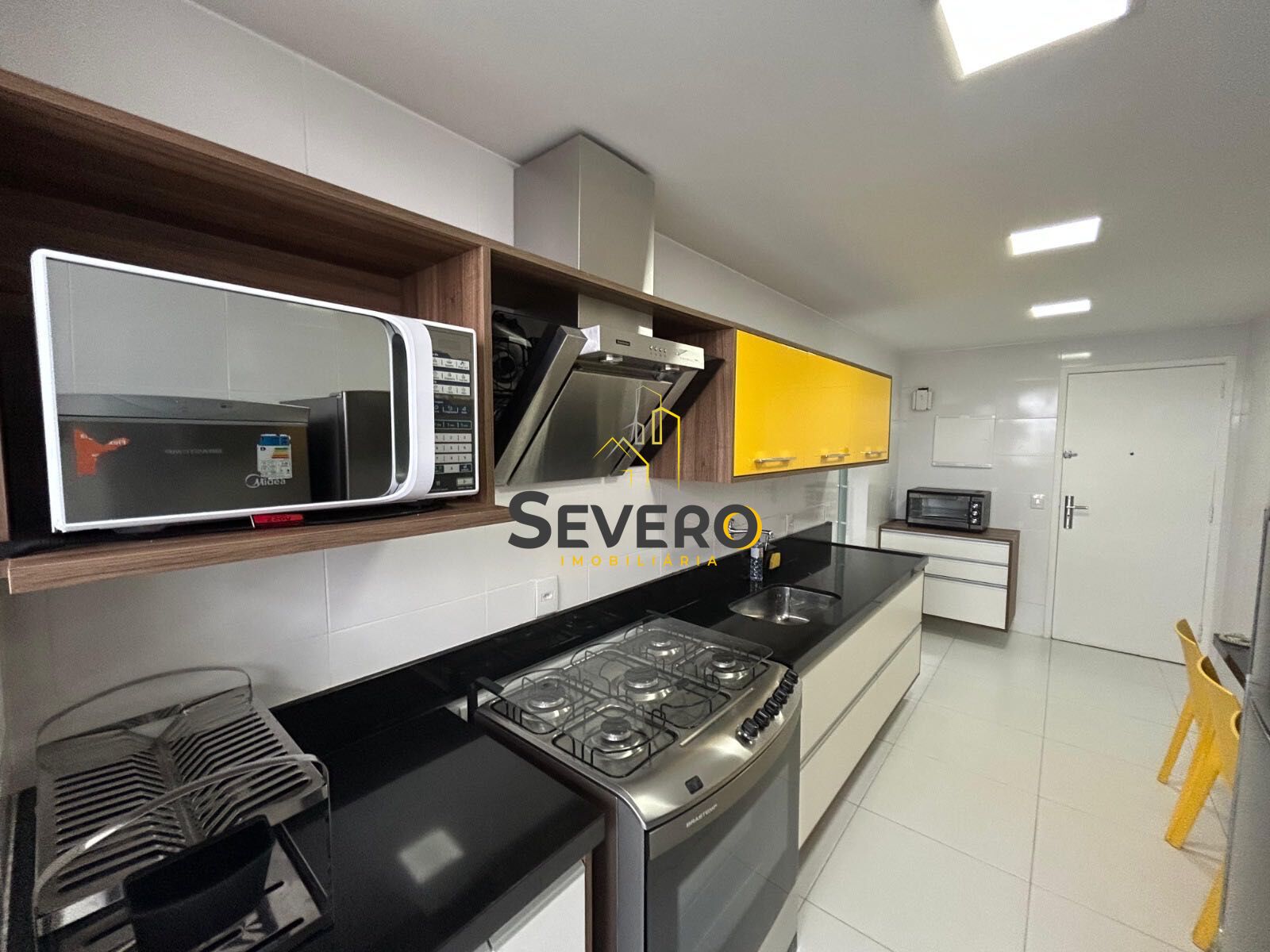 Apartamento à venda com 3 quartos, 160m² - Foto 14