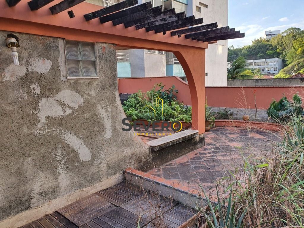 Casa de Condomínio à venda com 4 quartos, 240m² - Foto 3