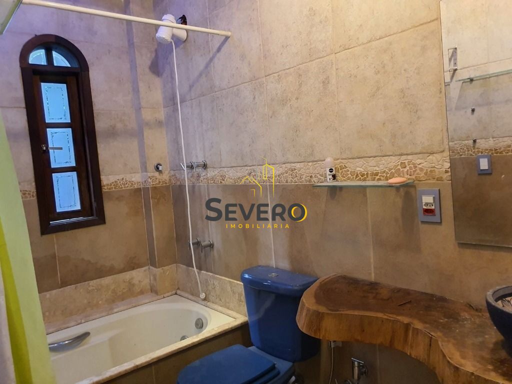 Casa de Condomínio à venda com 4 quartos, 240m² - Foto 11