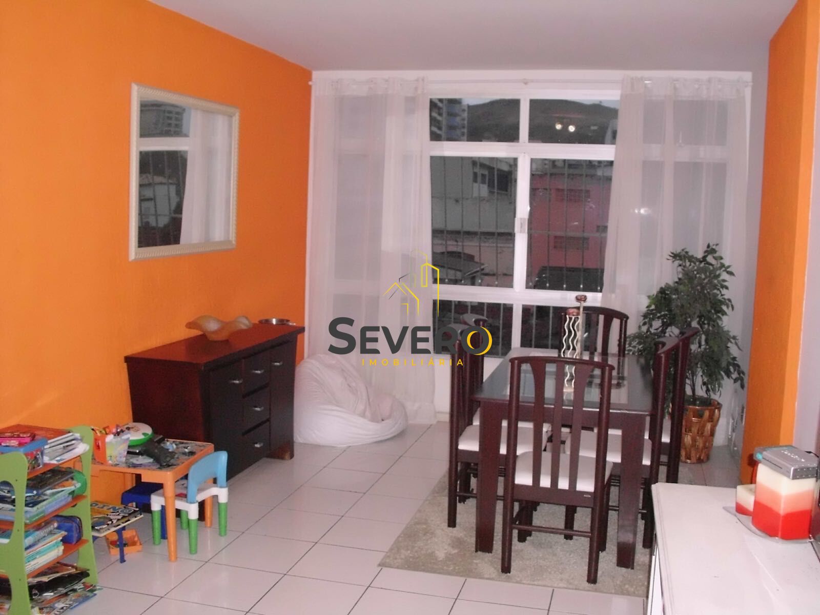 Apartamento à venda com 3 quartos, 110m² - Foto 4