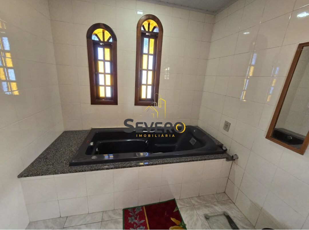 Casa à venda com 3 quartos, 300m² - Foto 15