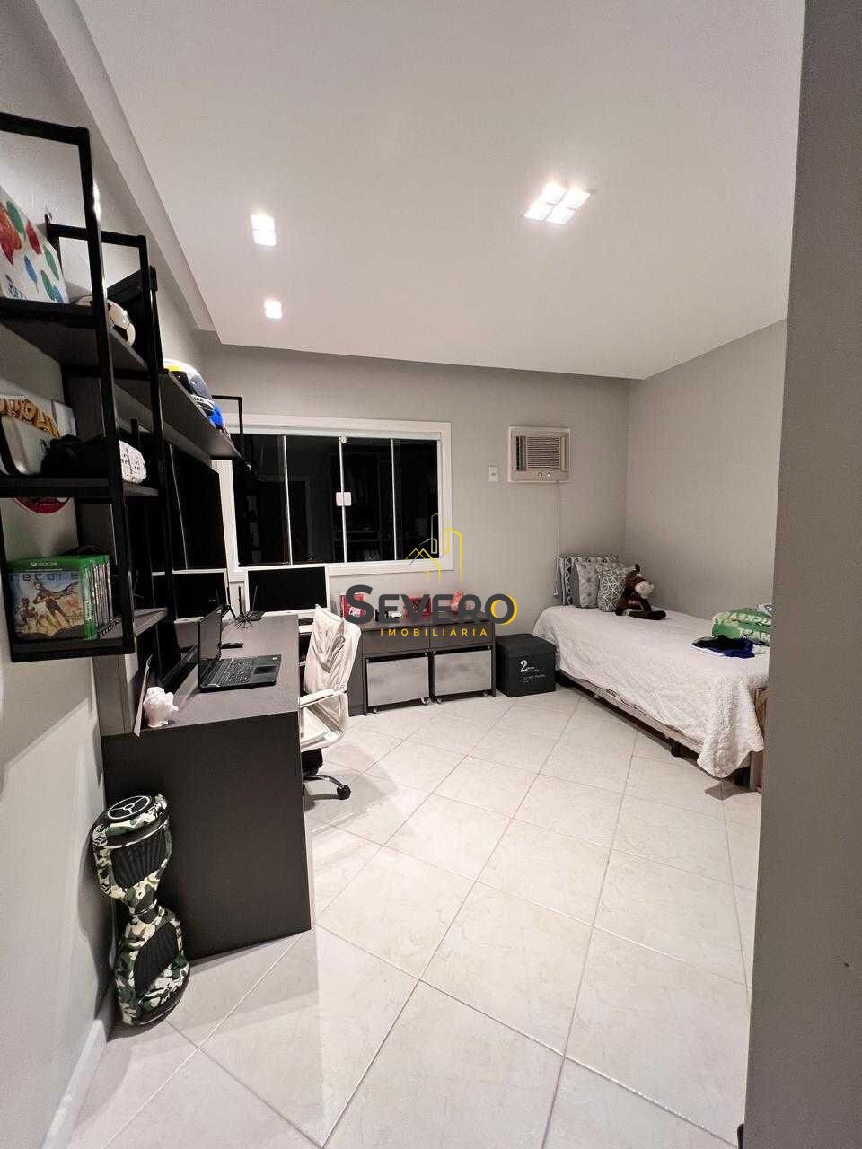 Casa, 3 quartos, 200 m² - Foto 19