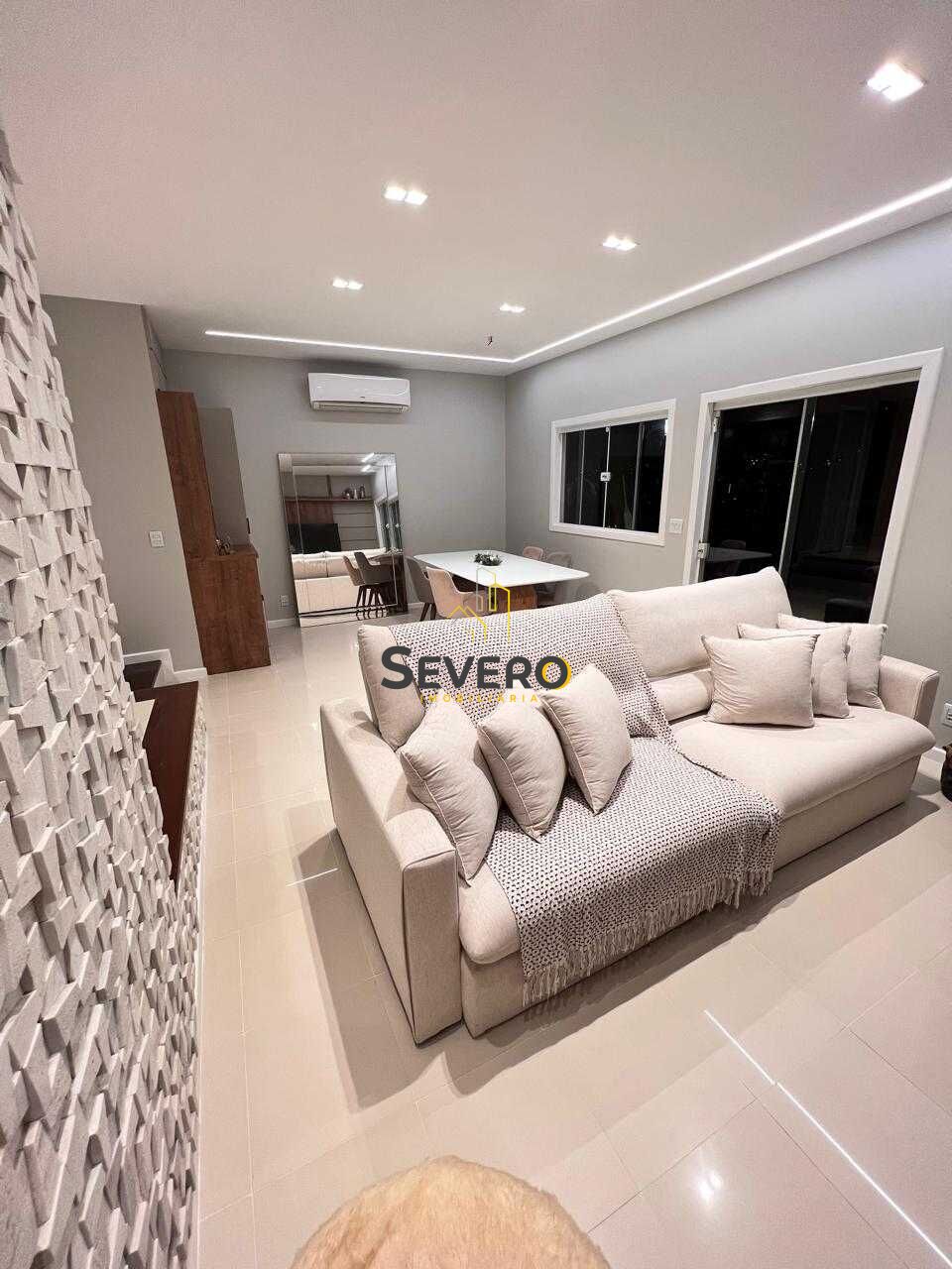 Casa, 3 quartos, 200 m² - Foto 8