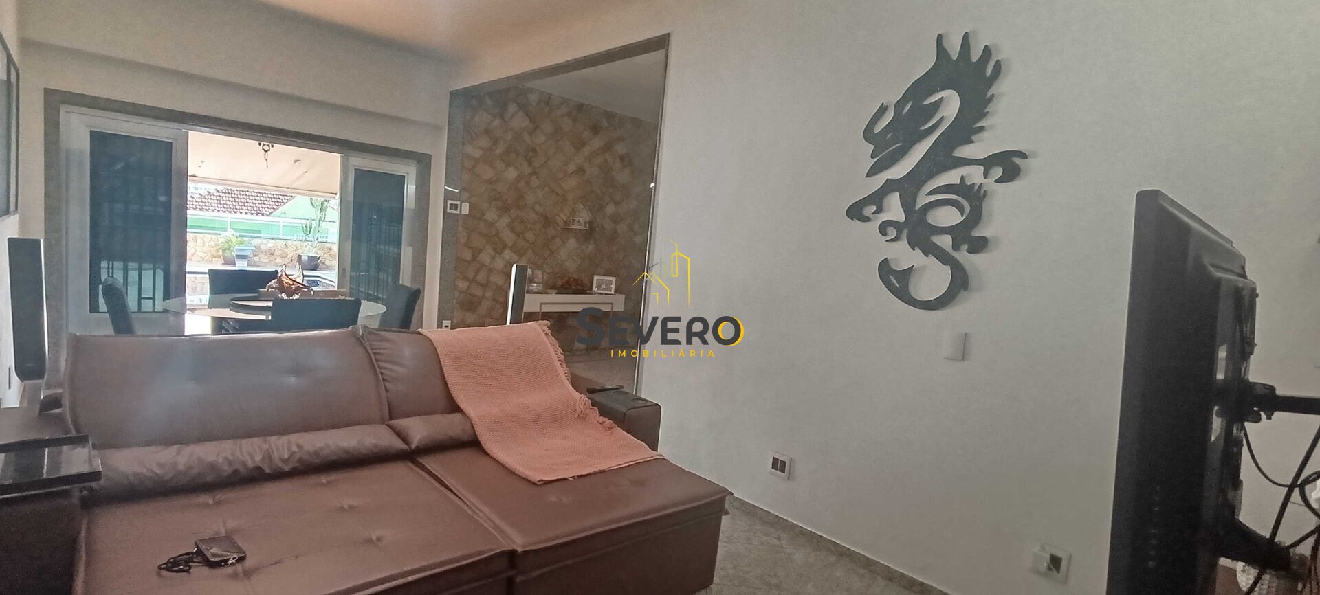 Casa à venda com 3 quartos, 200m² - Foto 3