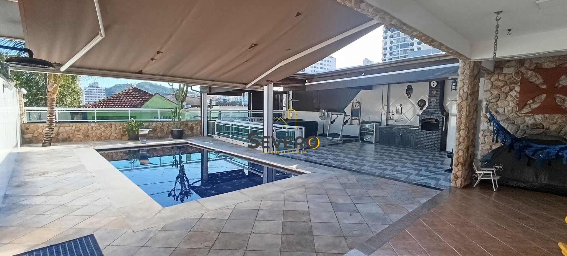 Casa à venda com 3 quartos, 200m² - Foto 26