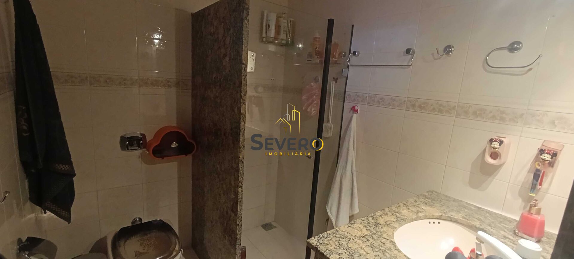 Casa à venda com 3 quartos, 200m² - Foto 25