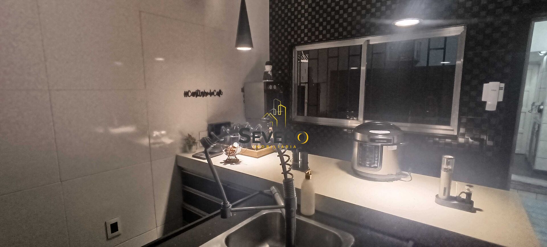 Casa à venda com 3 quartos, 200m² - Foto 9