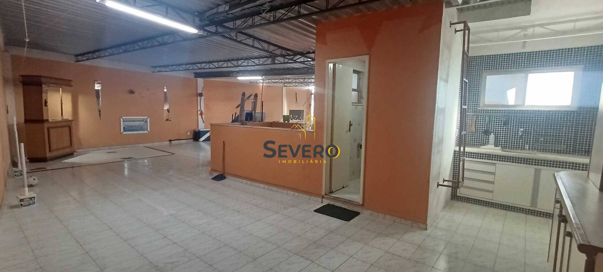 Casa à venda com 3 quartos, 200m² - Foto 43