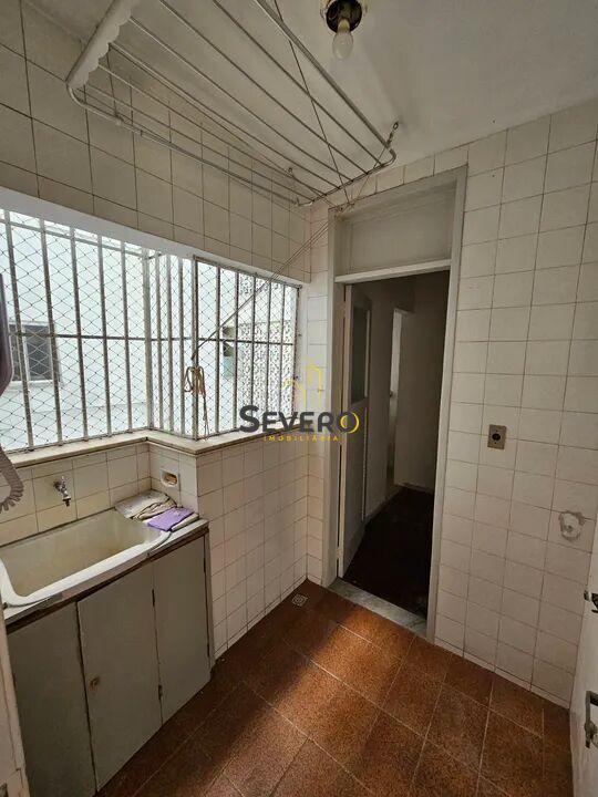 Apartamento à venda com 2 quartos, 70m² - Foto 7