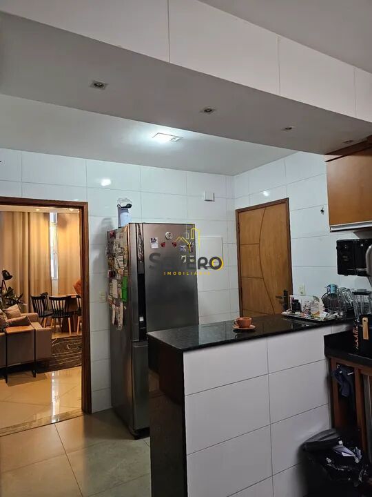 Apartamento à venda com 3 quartos, 96m² - Foto 7