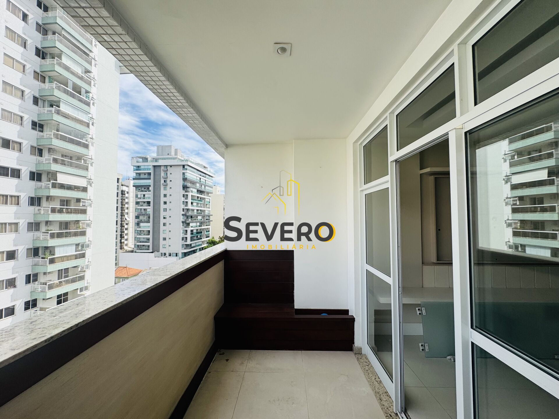 Apartamento à venda com 2 quartos, 90m² - Foto 5