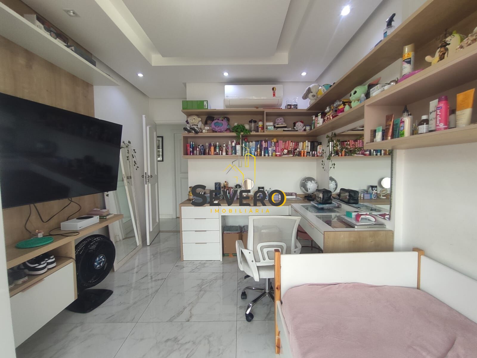 Apartamento à venda com 3 quartos, 160m² - Foto 6