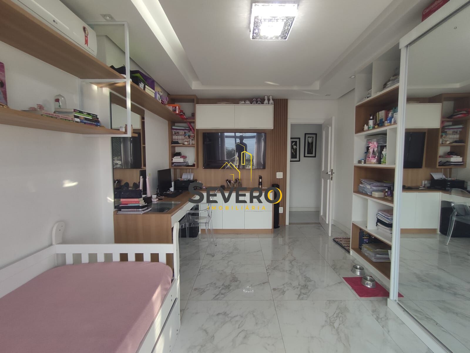 Apartamento à venda com 3 quartos, 160m² - Foto 7