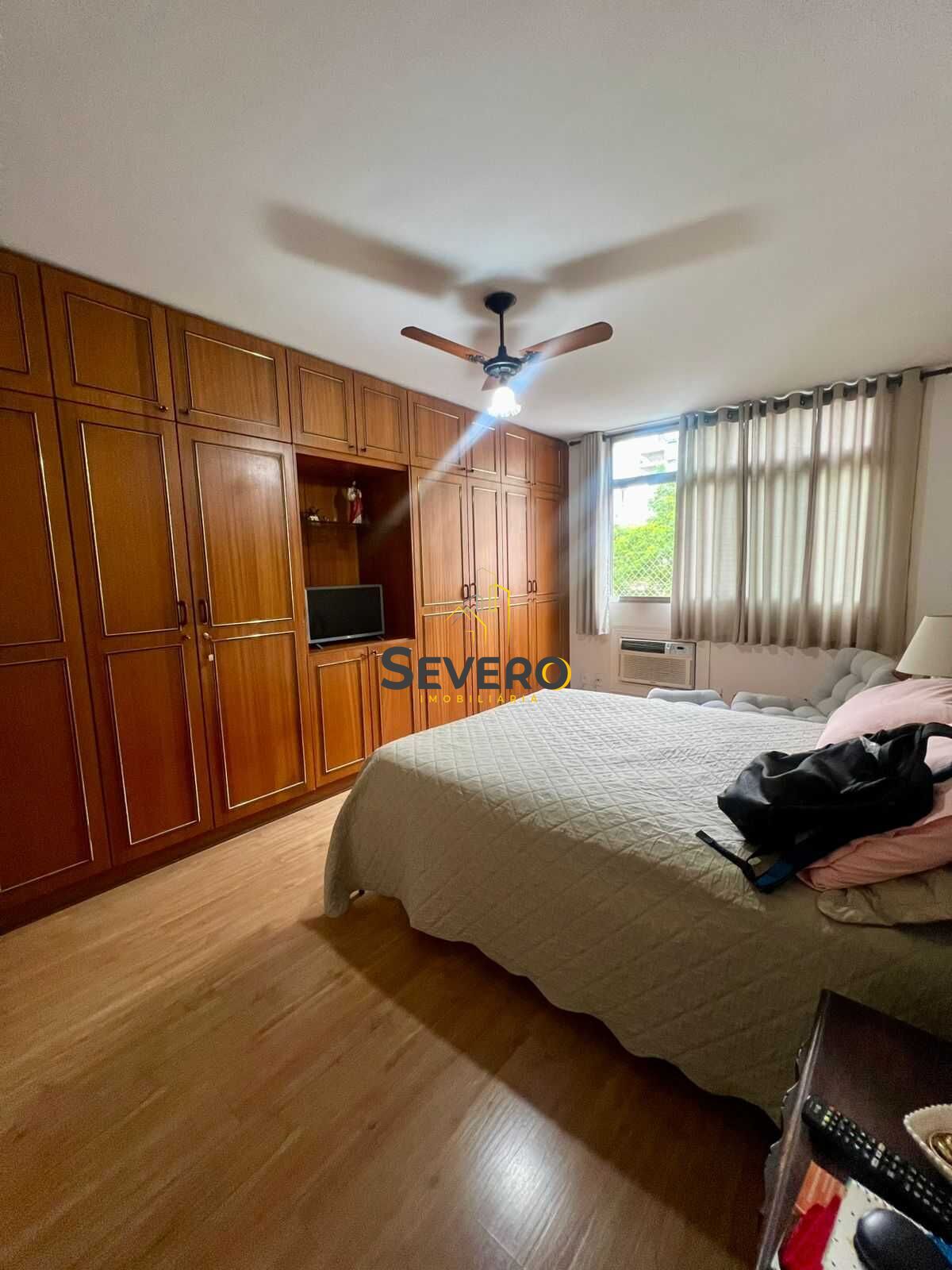 Apartamento à venda com 4 quartos, 160m² - Foto 14