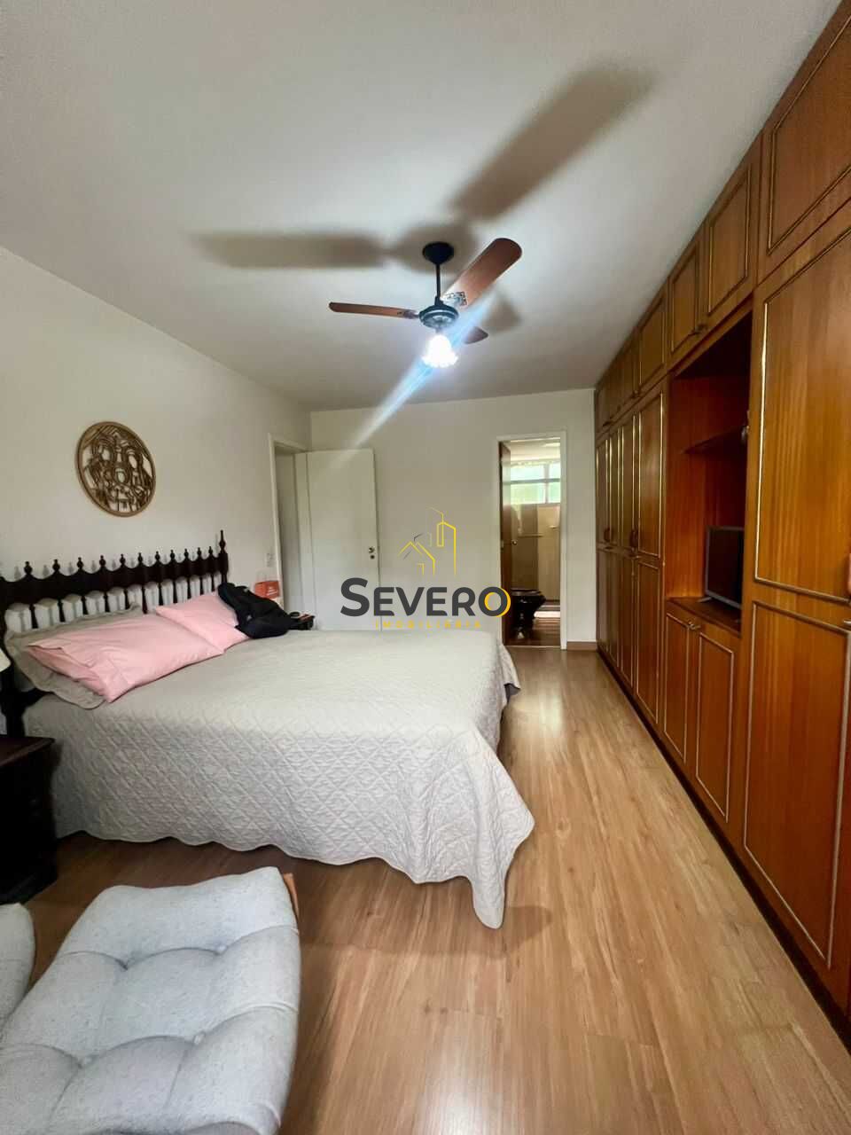 Apartamento à venda com 4 quartos, 160m² - Foto 15