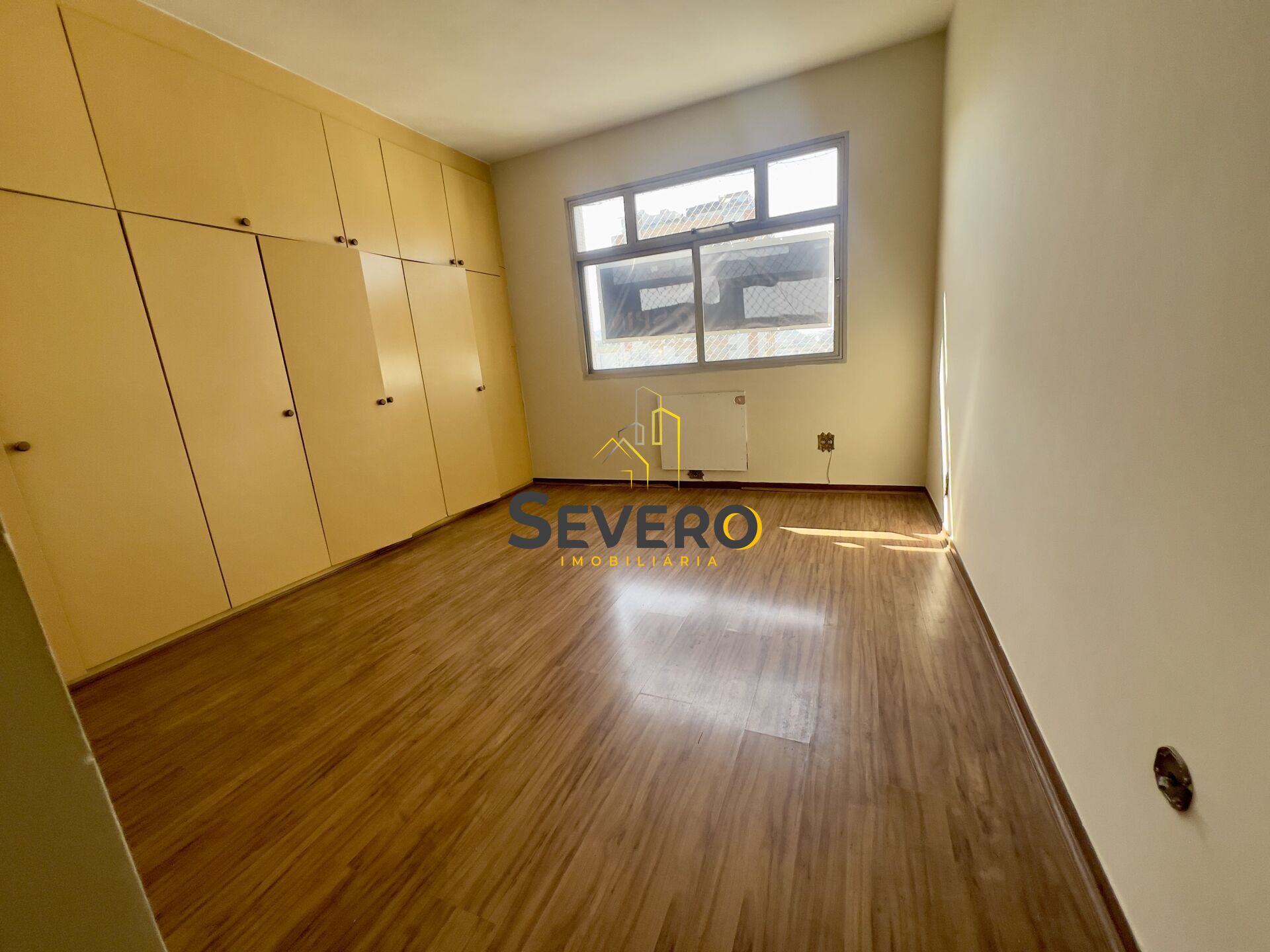 Apartamento à venda com 3 quartos, 140m² - Foto 5