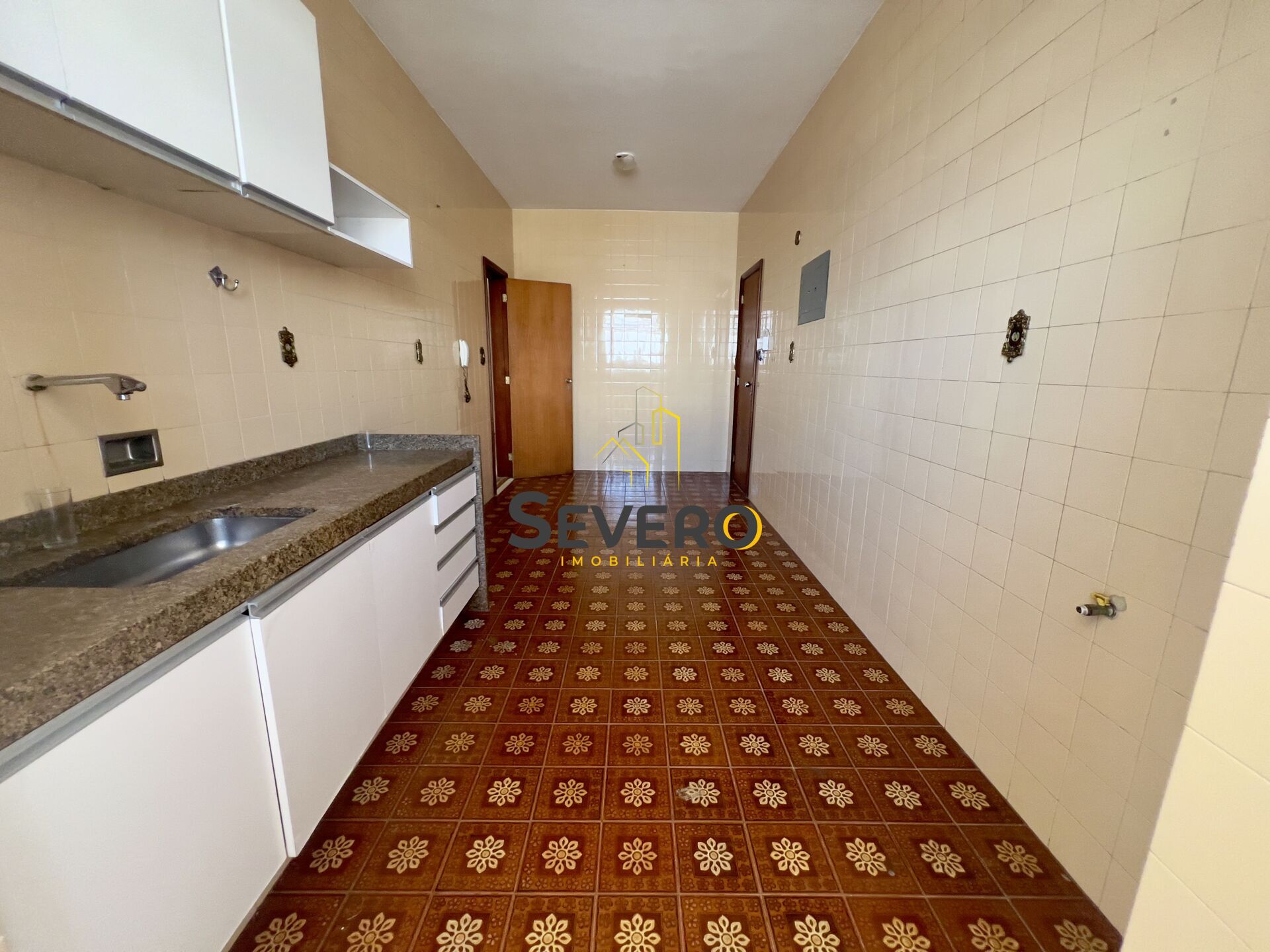 Apartamento à venda com 3 quartos, 140m² - Foto 18