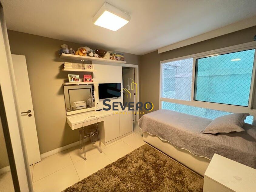 Apartamento à venda com 4 quartos, 220m² - Foto 17