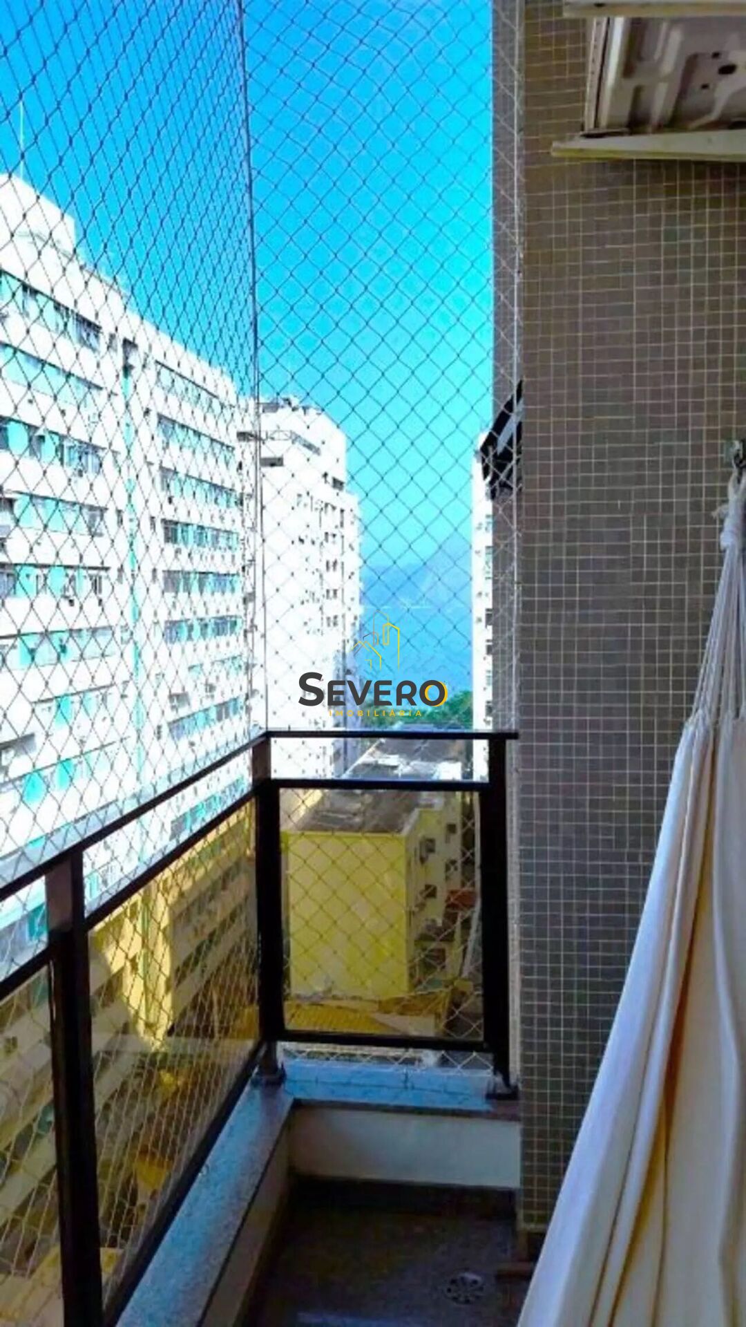 Apartamento à venda com 4 quartos, 230m² - Foto 1