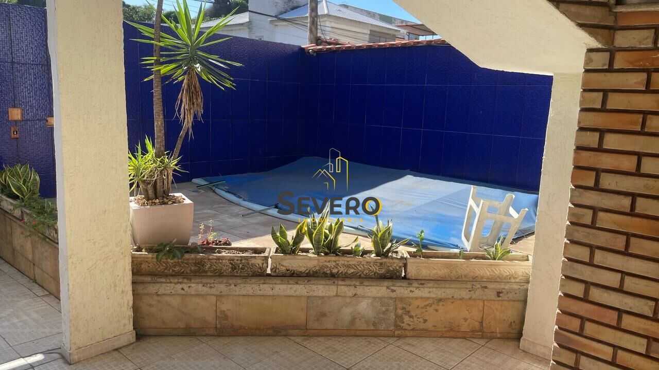 Casa à venda com 4 quartos, 400m² - Foto 12