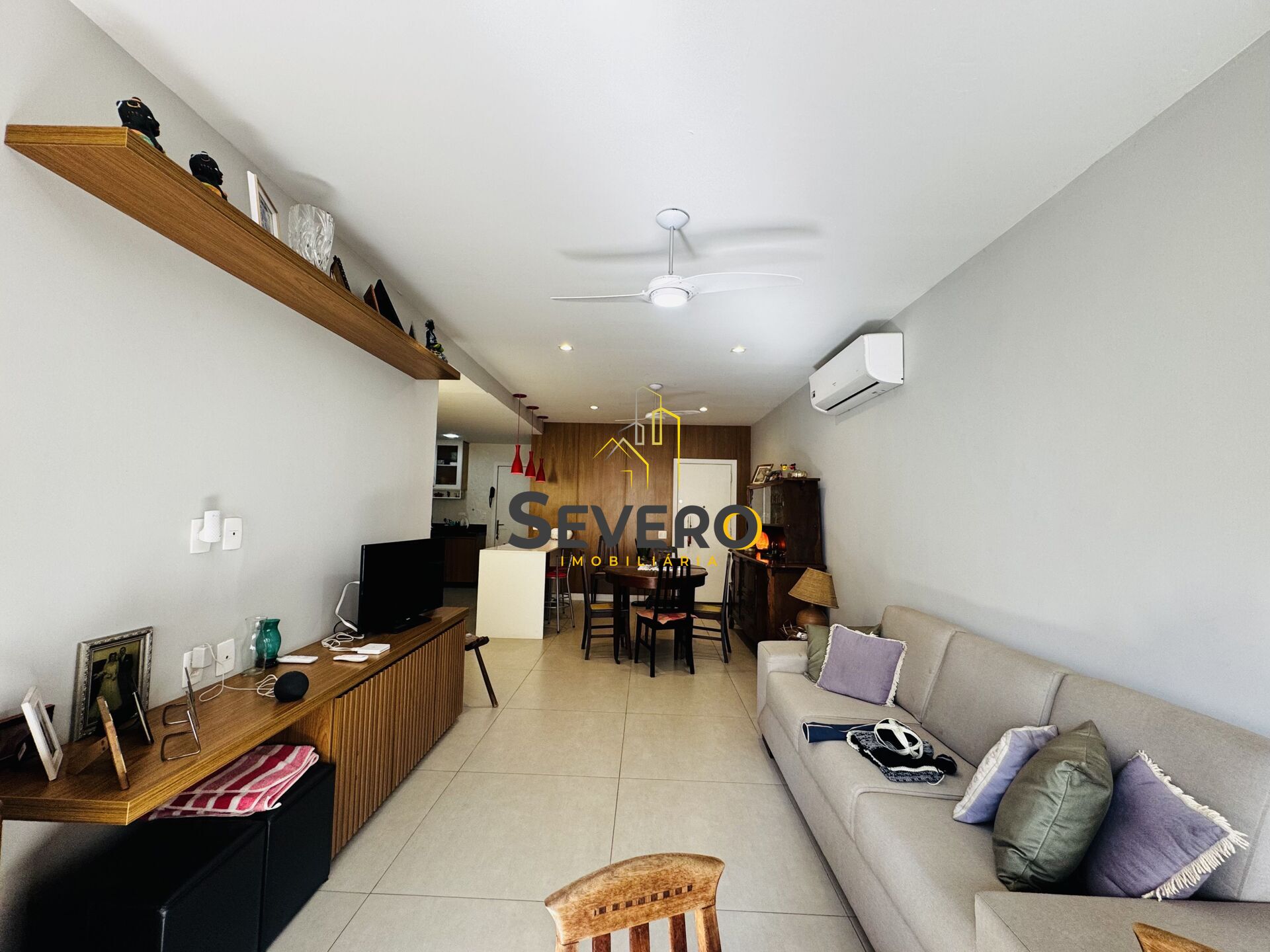 Apartamento à venda com 3 quartos, 120m² - Foto 1