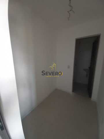 Apartamento à venda com 3 quartos, 107m² - Foto 6