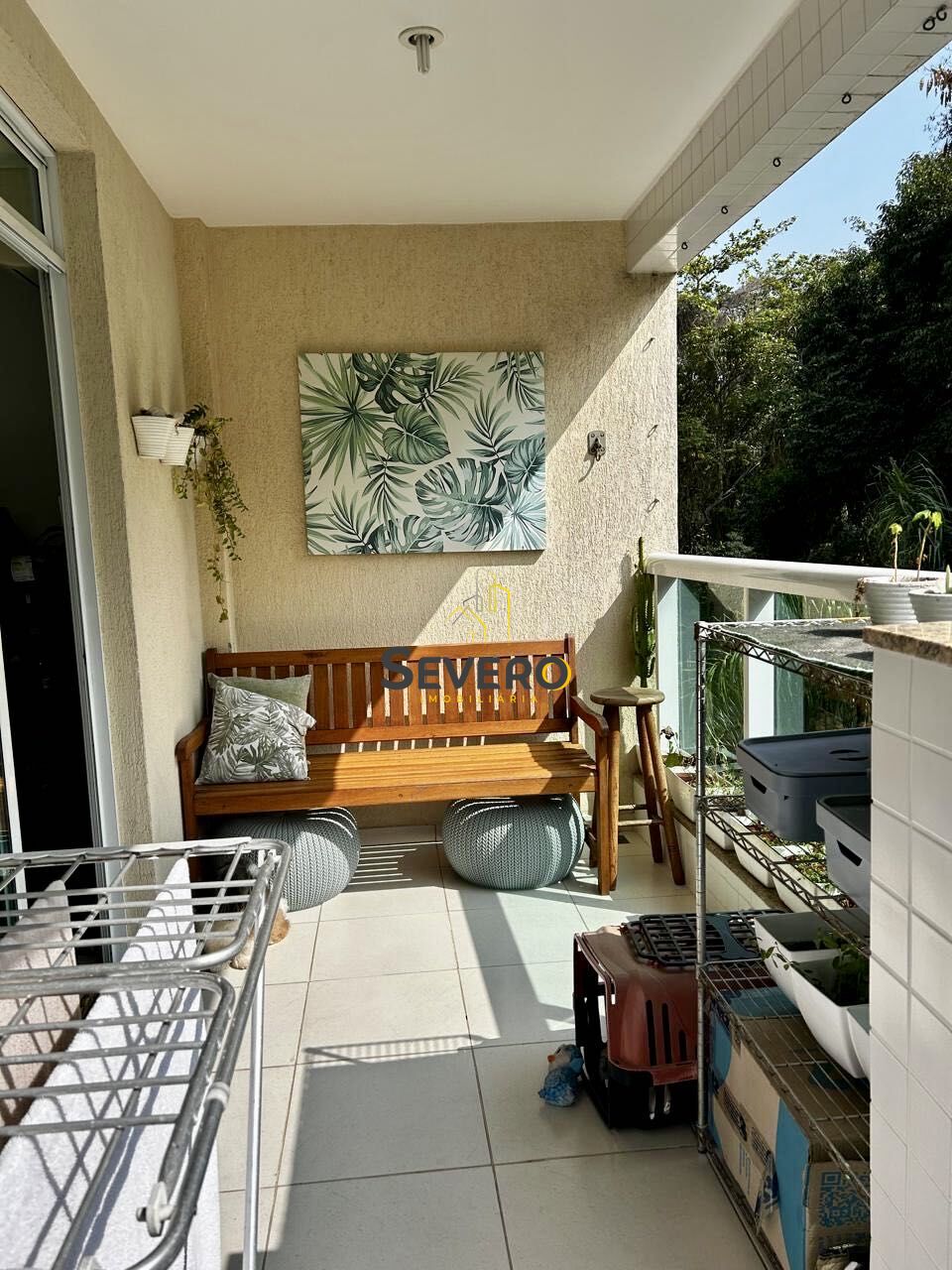 Apartamento à venda com 3 quartos, 100m² - Foto 1