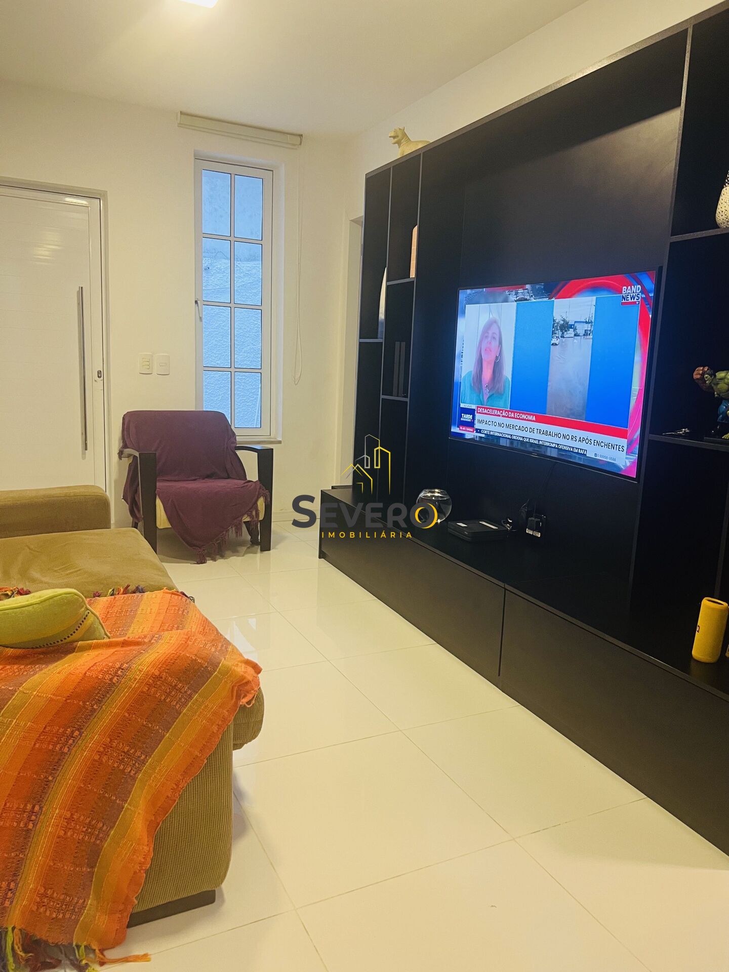 Casa à venda com 2 quartos, 90m² - Foto 3