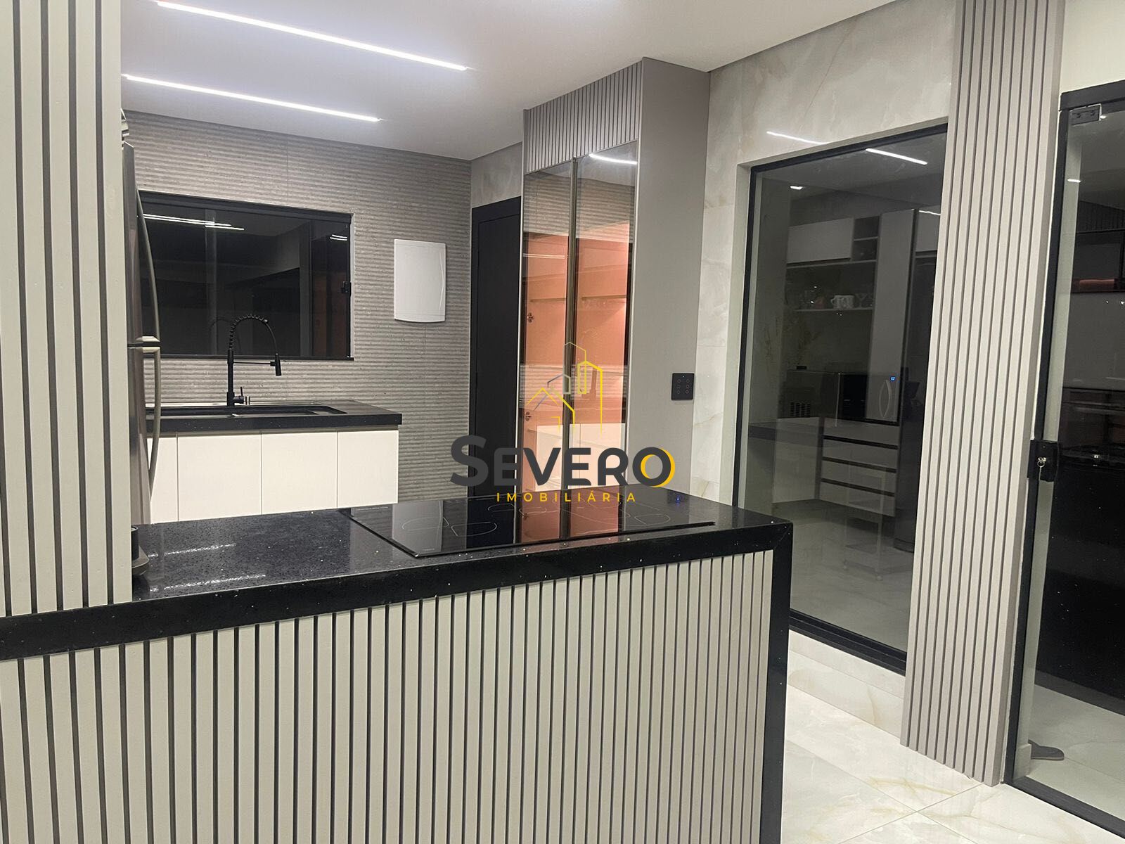 Casa à venda com 3 quartos, 280m² - Foto 41