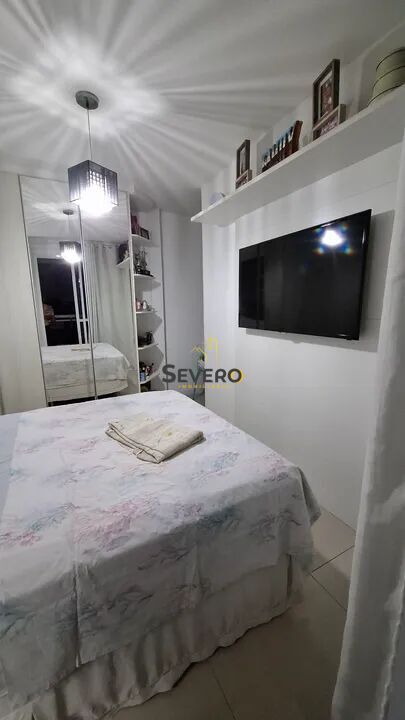 Apartamento à venda com 2 quartos, 80m² - Foto 7