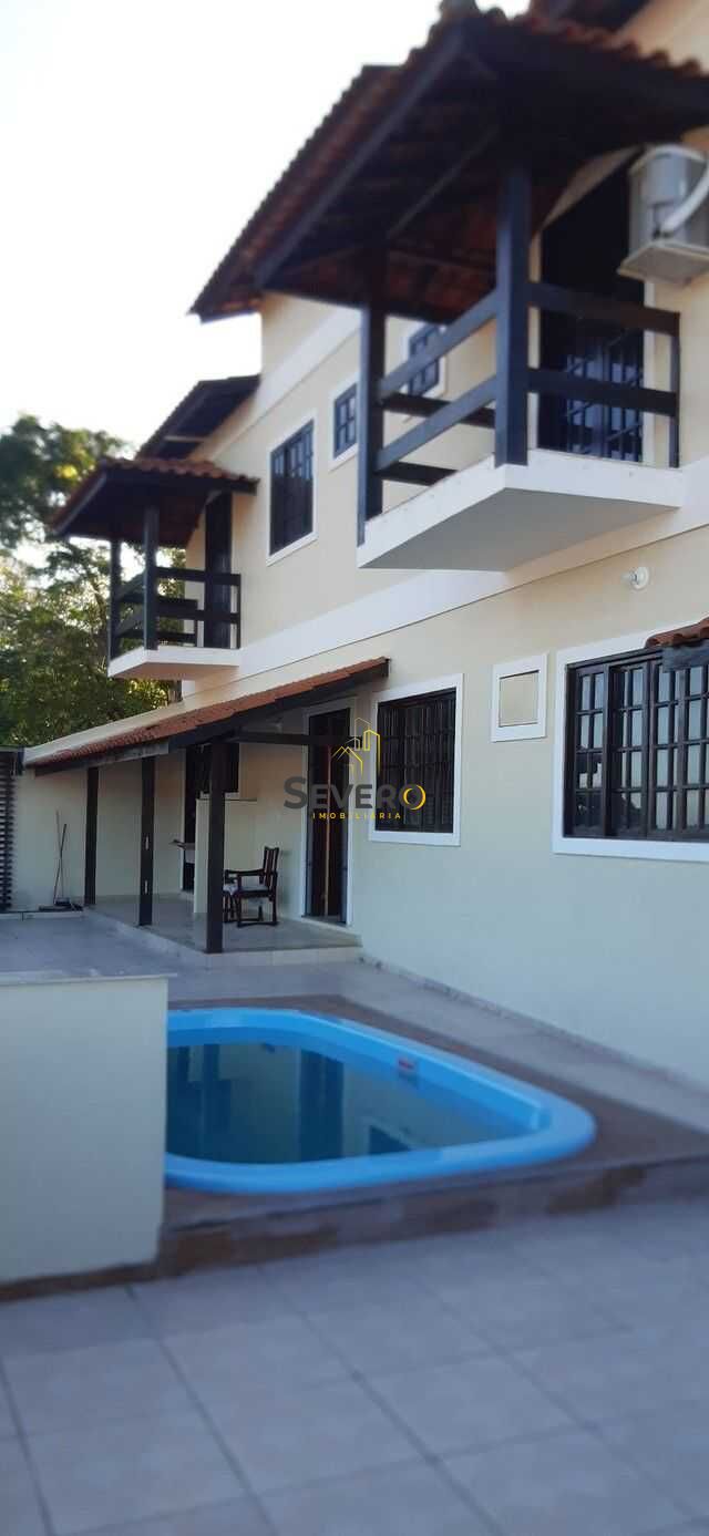 Casa à venda com 3 quartos, 195m² - Foto 3