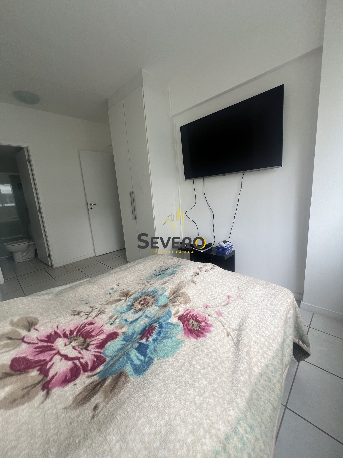 Apartamento à venda com 2 quartos, 97m² - Foto 10