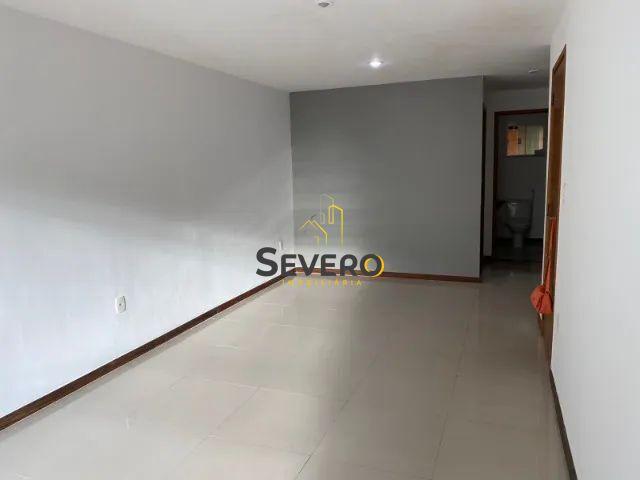 Casa de Condomínio à venda com 3 quartos, 120m² - Foto 2