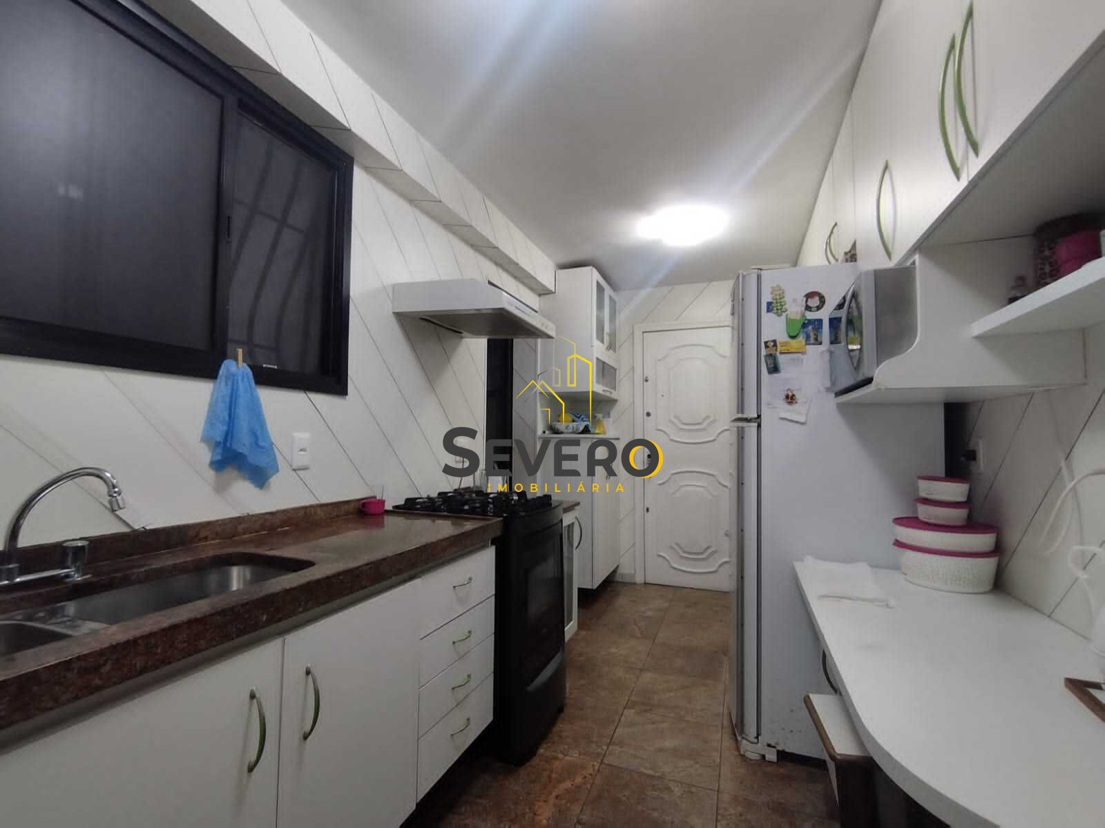 Apartamento à venda com 3 quartos, 150m² - Foto 6