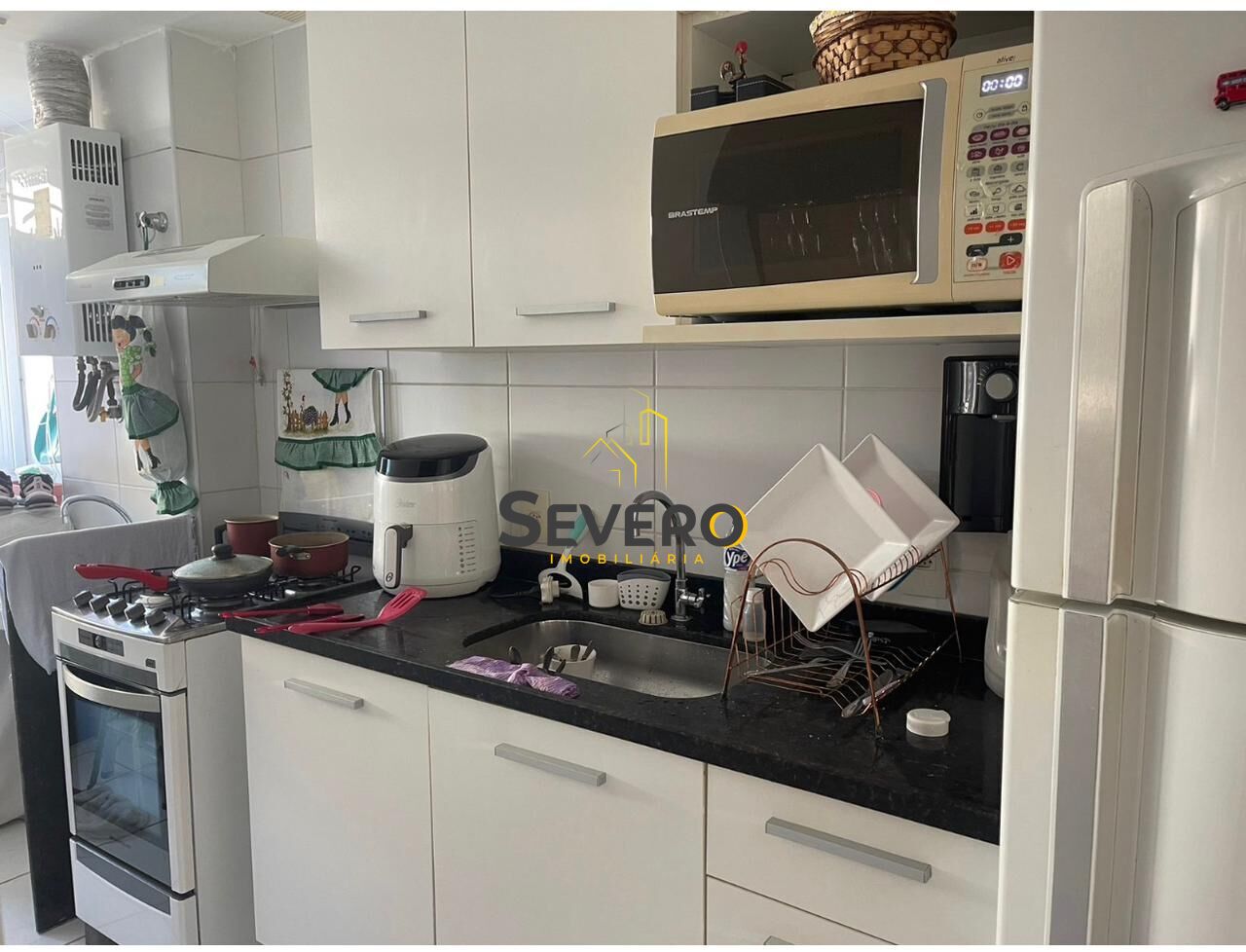 Apartamento à venda com 2 quartos, 65m² - Foto 9