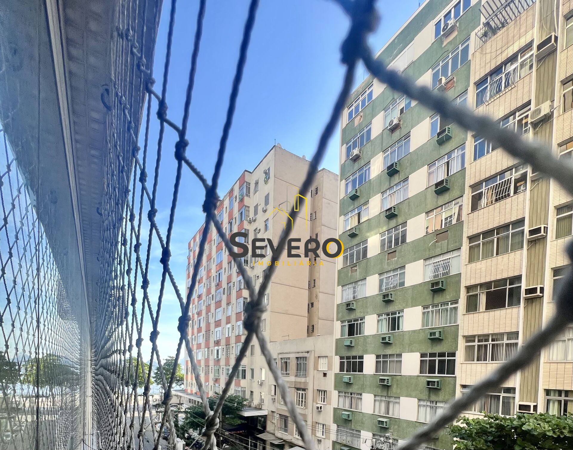 Apartamento à venda com 4 quartos, 220m² - Foto 6